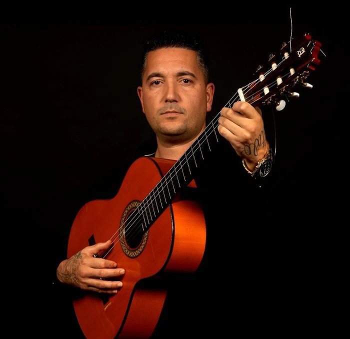 Gitarist Jonay Guillermo